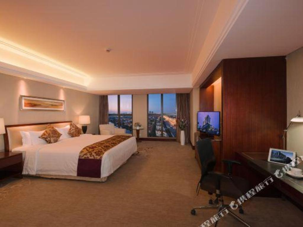 Shuguang International Hotel Kunshan Kunshan  Exterior photo