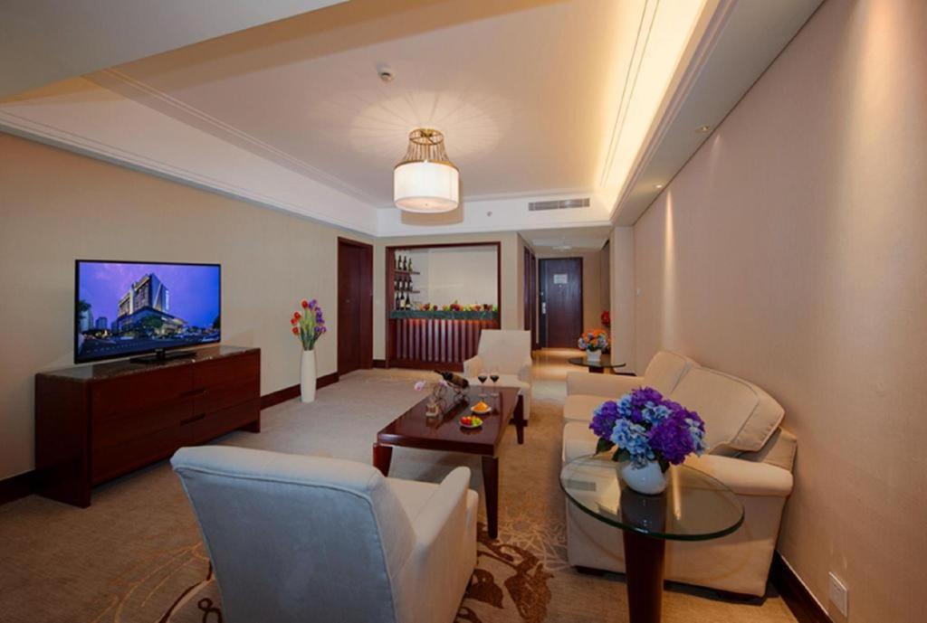 Shuguang International Hotel Kunshan Kunshan  Exterior photo